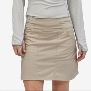 Patagonia Tech Skort Lightweight Athletic Pull-On Skirt Pumice Sz XS